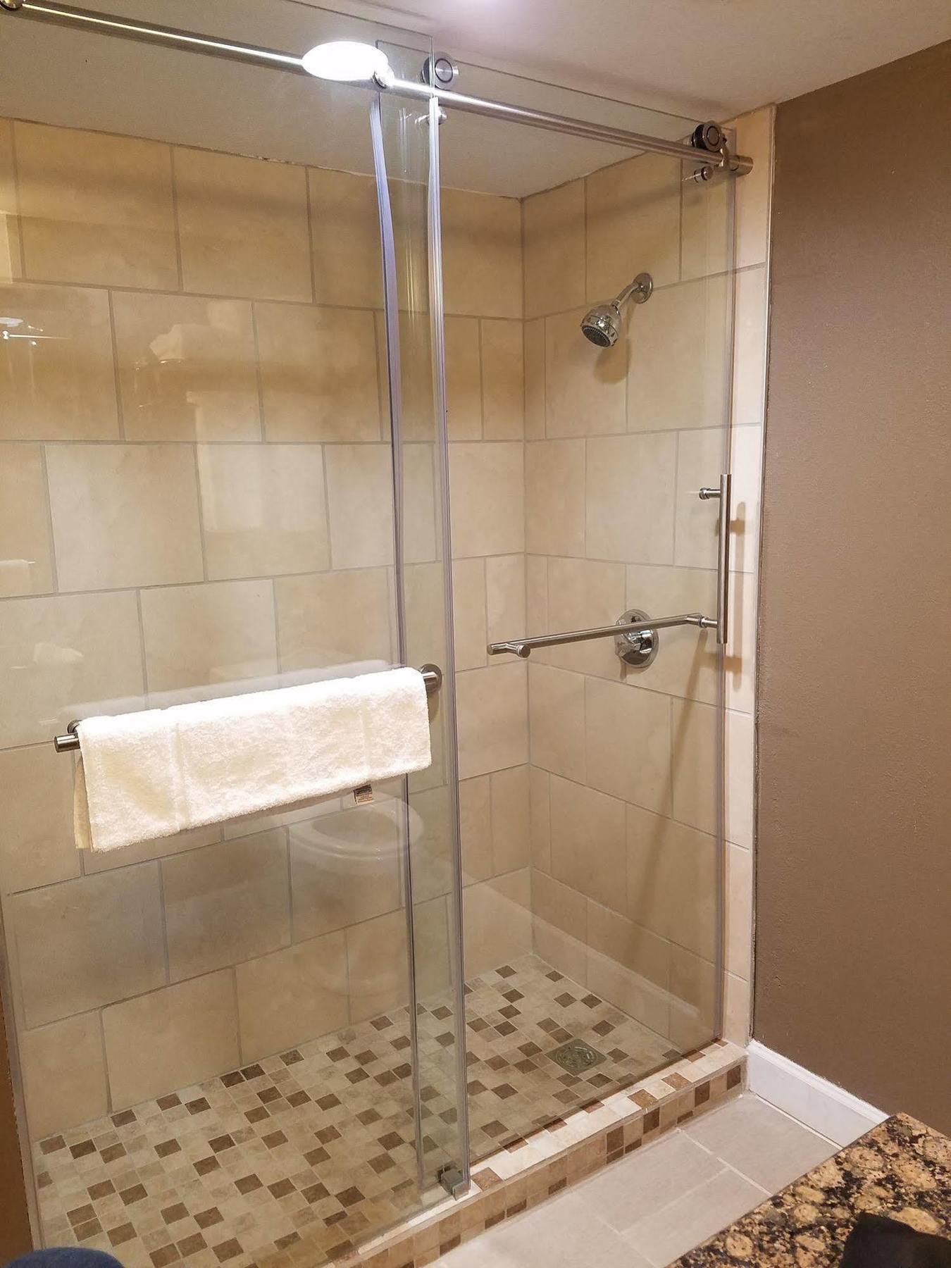 Clarion Inn Belle Vernon Εξωτερικό φωτογραφία